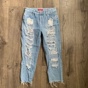 GUESS DESTROYED JEANS